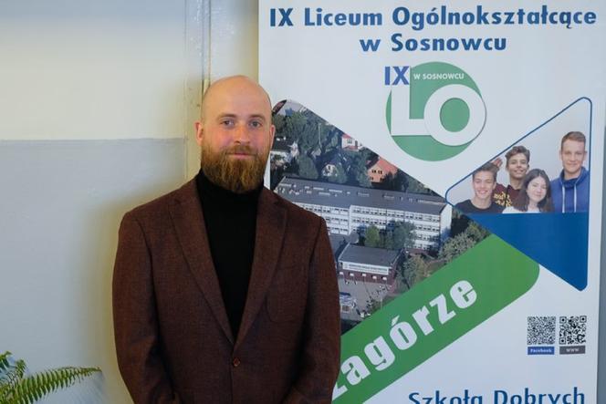 Pierwsze liceum e-sportowe