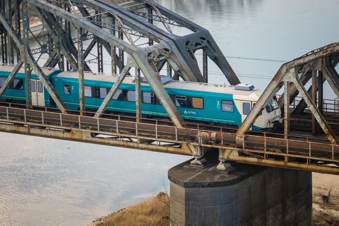 Duży ruch na kolei w Kujawsko-Pomorskiem. Te wakacyjne połączenia z Bydgoszczy będą uruchomione latem 2025 