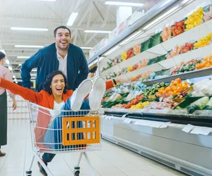 Naklejki w Biedronce to już przeszłość. Miliony nagród ukrytych pod zdrapkami