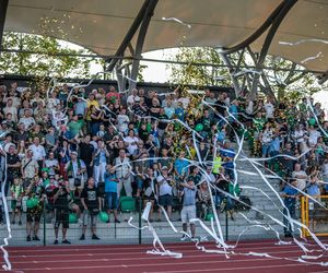 To było wielkie święto futbolu w Starachowicach. A oprawa kibiców SZTOS