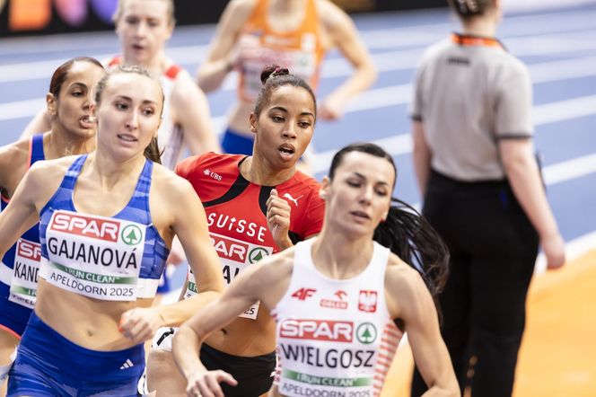 Anna Wielgosz, bieg na 800 m w Apeldoorn