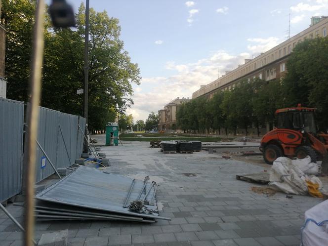 Kraków. Aleja Róż wkrótce w pełni zakwitnie! Prace remontowe są na finiszu