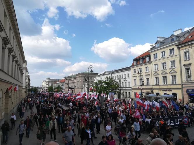 Marsz Suwerenności przeszedł ulicami Warszawy