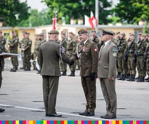 Wakacje z WOT. Nowi Terytorialsi z Podlasia złożyli przysięgę w Białymstoku [ZDJĘCIA]