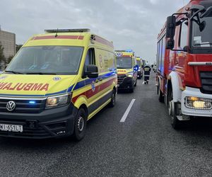 Wypadek busa na S7 pod Grójcem. 11 osób rannych, w akcji śmigłowiec LPR