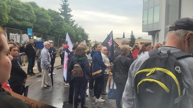 Protesty "Ani Jednej Więcej!" w całej Polsce. Kobiety wyszły na ulice po śmierci Doroty