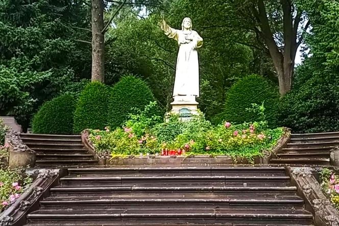Ohlsdorfer Friedhof w Hamburgu