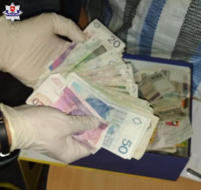 Mieszkania pełne narkotyków! Policja namierzyła dziuple lubelskich dilerów [ZDJĘCIA]