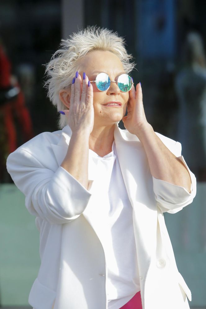 Małgorzata Ostrowska sama wypracowała swój niepodrabialny styl. Dosłownie!