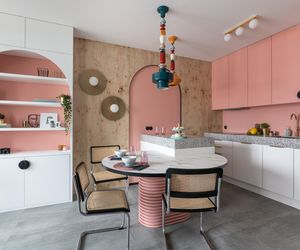 Fotel Togo, lastryko, łuki – ten apartament ma wszystko, o czym marzą miłośnicy designu