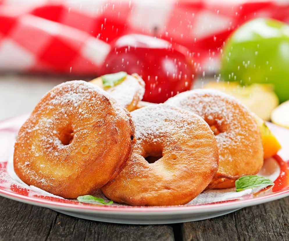 szybki deser z jabłek