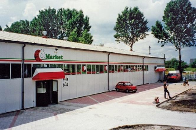 Lidl i Biedronka na archiwalnych zdjęciach. Tak wyglądały pierwsze dyskonty w Polsce! [GALERIA]