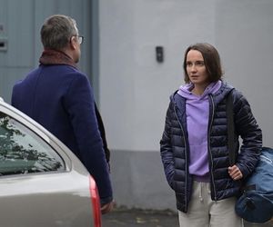 Pierwsza miłość, odcinek 3967: Melka (Ewa Jakubowska), adwokat - mecenas Dubicz (Marcin Kiszluk)