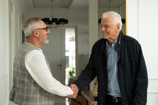 M jak miłość, odcinek 1893: Wyprowadzka Wernera i Sylwii. Tak pozna tajemniczego pana Mirka - ZDJĘCIA