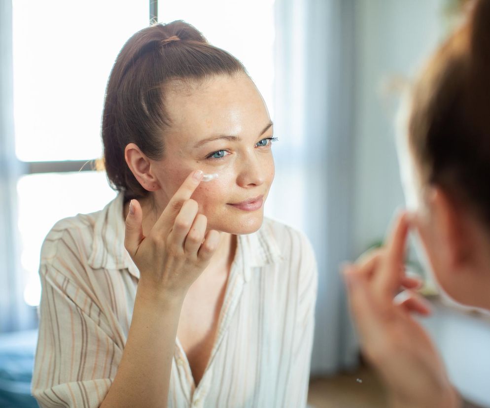 Hit na zmarszczki z apteki. Kosztuje 10 zł, a jakie efekty