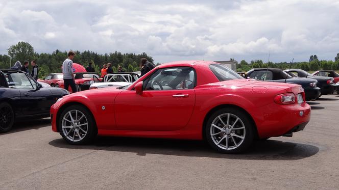 Mazda MX-5 - zlot 2014 fanów w Polsce na torze Jastrząb
