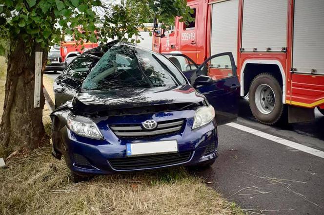 Wypadek na 11-stce. Dwie osoby zostały ranne