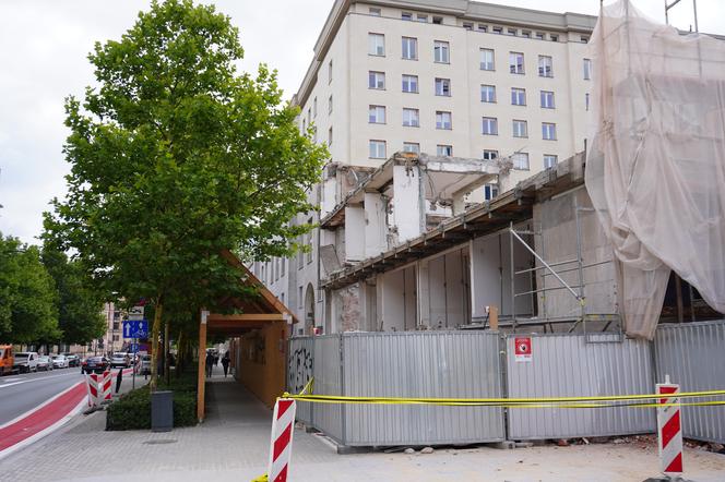 Trwa modernizacja budynku NBP na placu Powstańców Warszawy