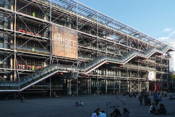 Centrum Pompidou, Paryż, proj. Renzo Piano, Richard Rogers, 1977