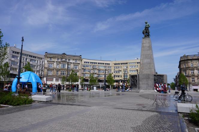 Pochód Juwenaliowy Łódzkich Uczelni. Studenci przejęli Łódź! [ZDJĘCIA]