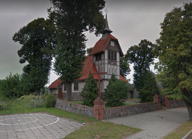 Zabytkowy kościół w Kaczorach ponownie otwarty dla wiernych