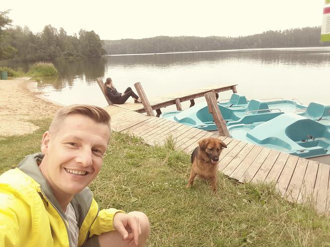 Rafał Mroczek i jego narzeczona Joanna Skrzyszewska na wakacjach