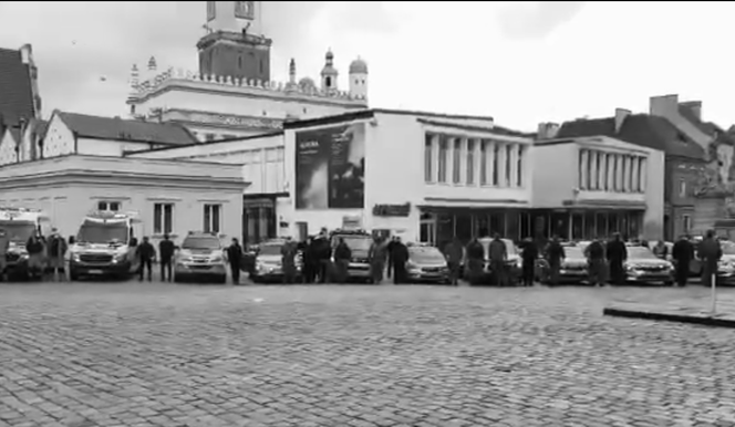 Tak policjanci z Poznania oddali hołd asp. Michałowi Kędzierskiemu. Wzruszające wideo i zdjęcia