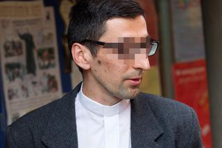 Ksiądz Mariusz W. idzie do więzienia. Zapadł prawomocny wyrok w sprawie molestowania uczennic