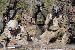 Międzynarodowe ćwiczenia NATO w Toruniu. Naprowadzali ogień na wyznaczone cele [GALERIA]