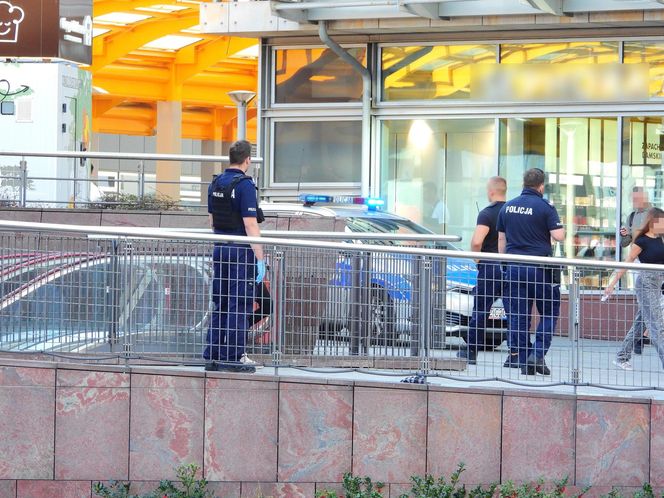 Atak nożem przed Złotymi Tarasami