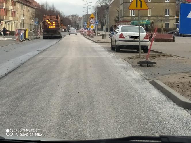 Zobaczcie co się dzieje na ulicy Śląskiej. 