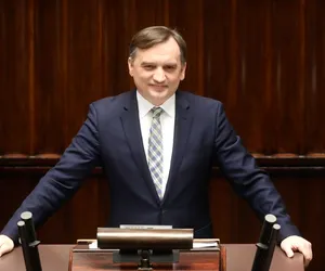 Ziobro ma broń wartą prawie 20 tys. zł! Nowe oświadczenie majątkowe ministra sprawiedliwości