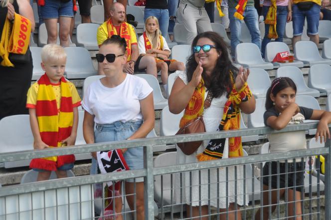 Korona Kielce - Cracovia. Zdjęcia kibiców podczas meczu. 10 sierpnia 2024