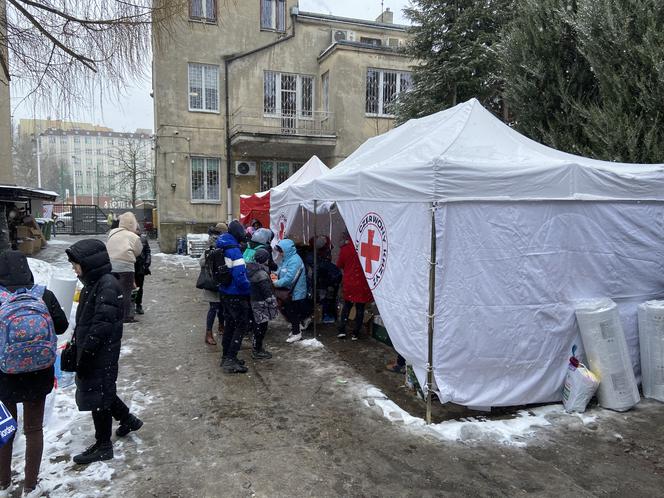 PCK w Łodzi pomaga uchodźcom z Ukrainy