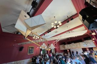 Szybowiec w MCK Sokół 