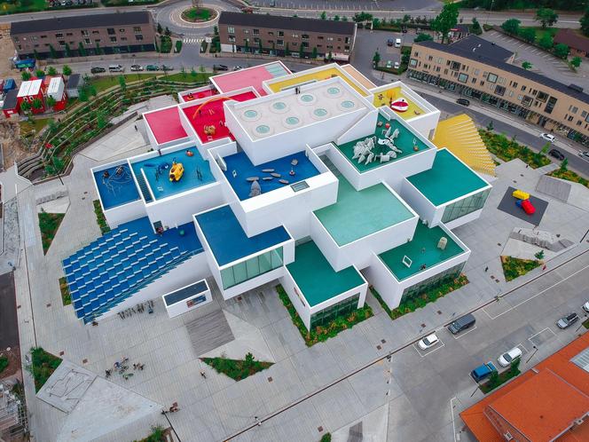 Lego House