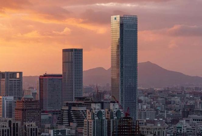 Fubon A25 Xinyi Tower w Taipei