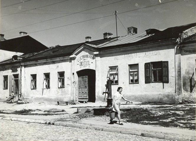 Chmielnik –stary dom autor: K. Król 1958r. 