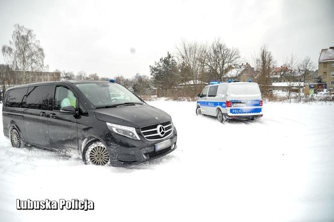 Przełom w sprawie BRUTALNEGO mordu sprzed lat! "Archiwum X" depcze po piętach zabójcy [ZDJĘCIA] 