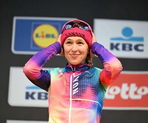 Ogromny sukces reprezentantki Polski! Katarzyna Niewiadoma wygrała legendarny wyścig. Piękny triumf