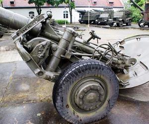 Moździerz 240 mm