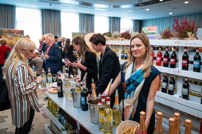 V Międzynarodowy Festiwal Wina