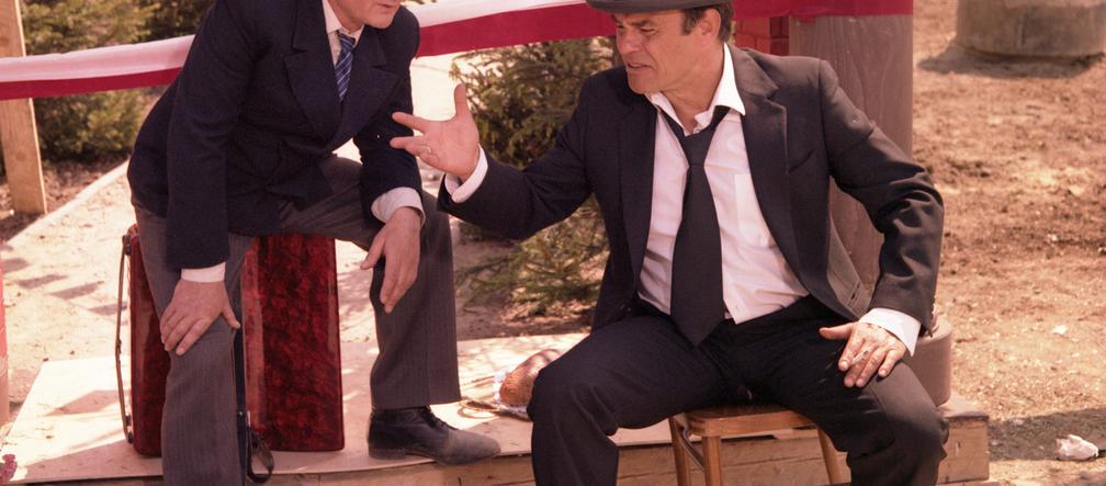 Powrót na Alternatywy 4