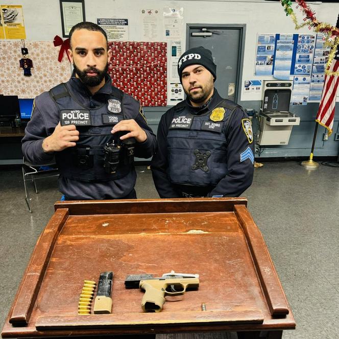 Metropolia rozbraja bandziorów