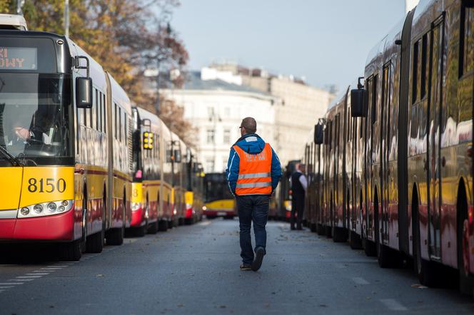 Utrudnienia w Warszawie w piątek i w sobotę! Zaplanowano kilka zgromadzeń