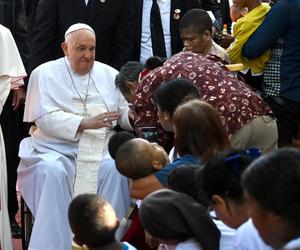 Tak kochają papieża Franciszka. Całe miasto opustoszało, wszyscy idą na mszę. Może być niemal milion osób!