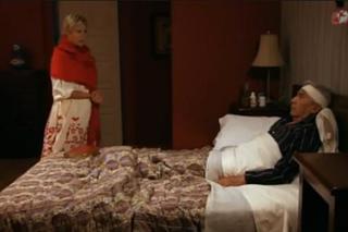 Nieposkromiona miłość odc. 26. Ojciec Baldomero (Jose Carlos Ruiz), Isadora (Leticia Calderon)
