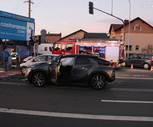 Wypadek w Świerklanach. Kierująca nie ustąpiła pierwszeństwa. Są ranni