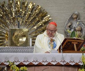 Kard. Dziwisz na Prądniku Białym: Odpustowa uroczystość stanowi dobrą okazję do wyrażenia wdzięczności Bogu 