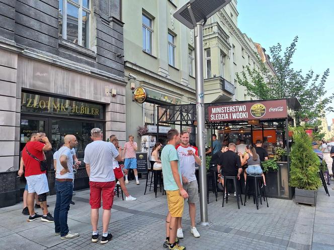 Euro 2024. Mecz Polska - Austria. Tak bawili się kibice na Mariackiej w Katowicach 